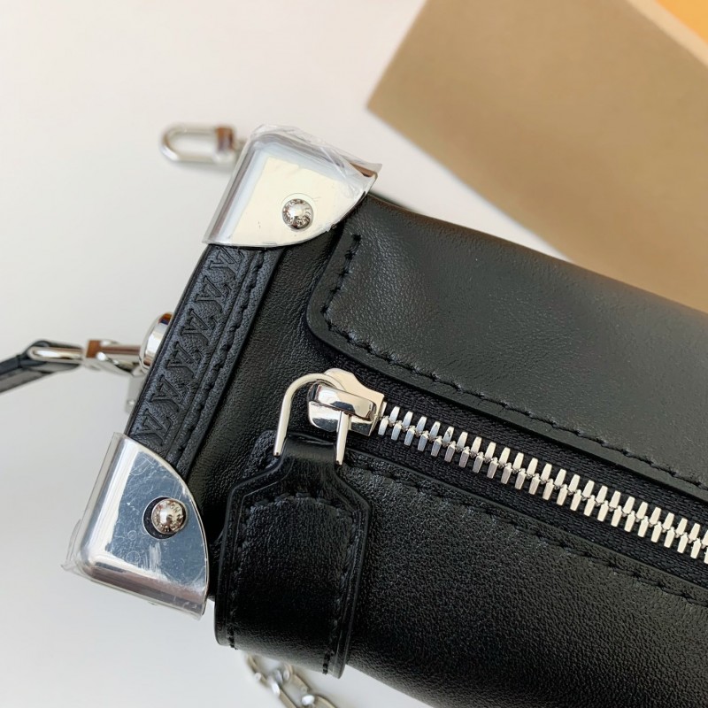 L0*is V*t0n New SIDE TRUNK full leather medium size handbag  M11350  Size：21*14*6cm