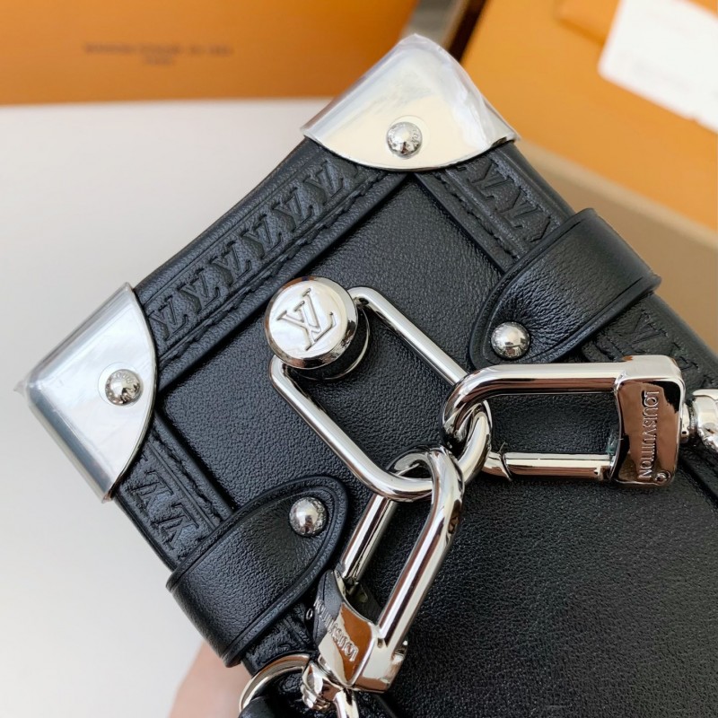 L0*is V*t0n New SIDE TRUNK full leather medium size handbag  M11350  Size：21*14*6cm