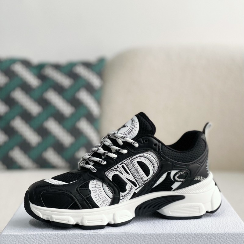 D*0r Running Sneakers