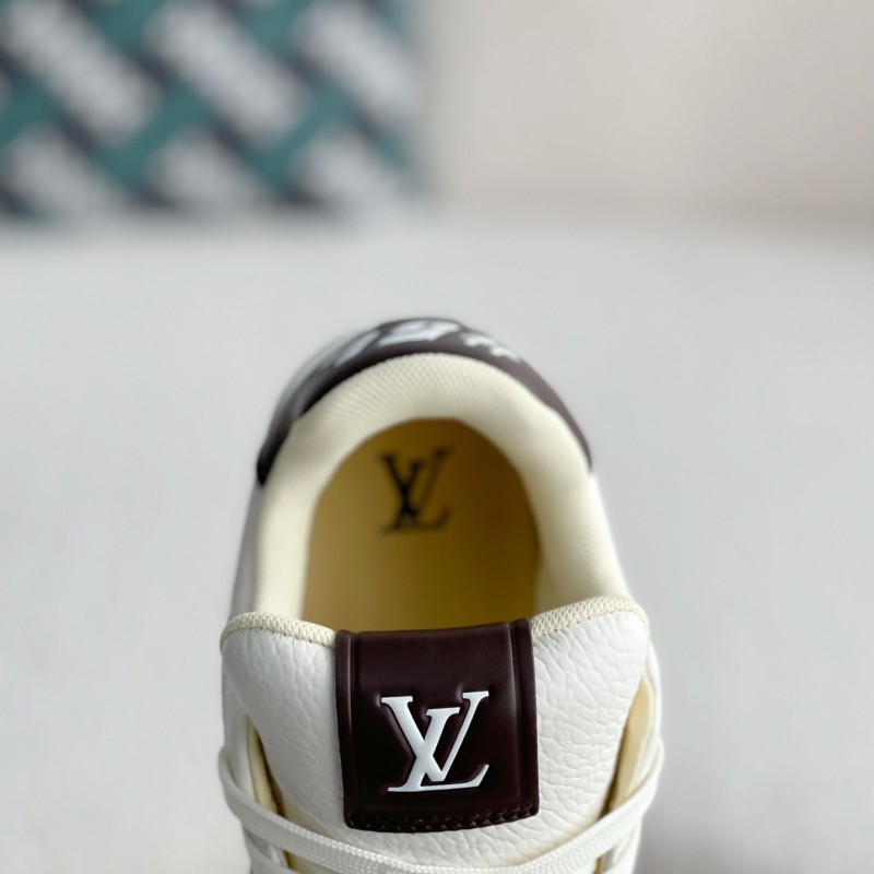 L0*is V*t0n TRAINER SNEAKERS