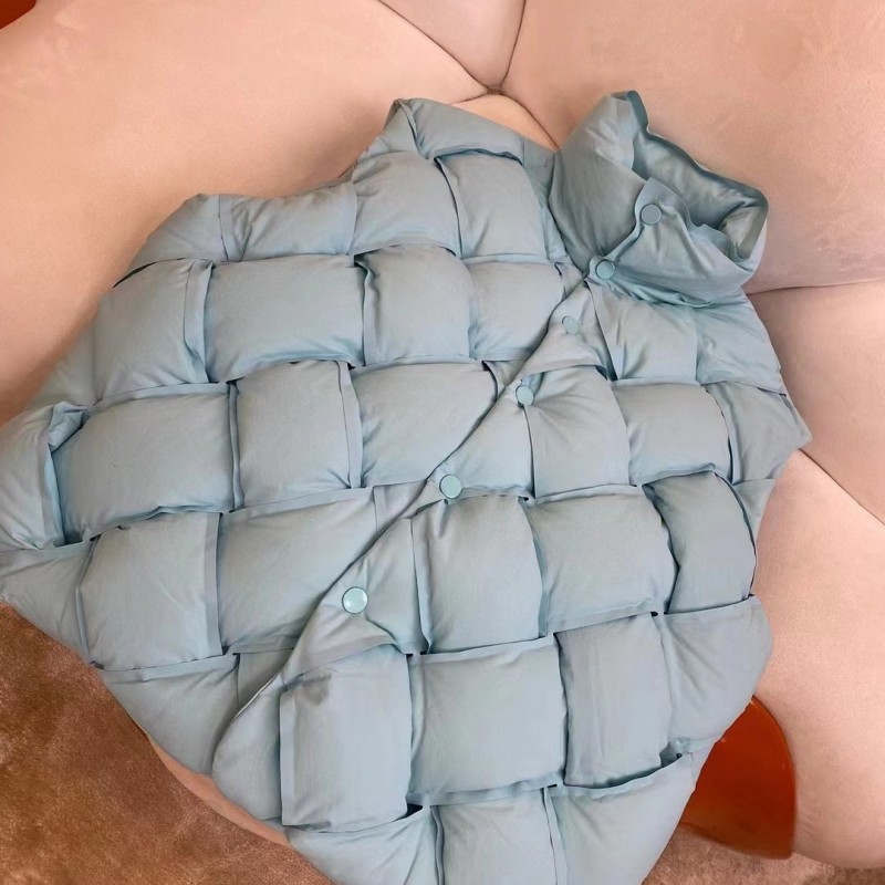 Bo*te*ga Ve*ne*ta Stand collar down jacket