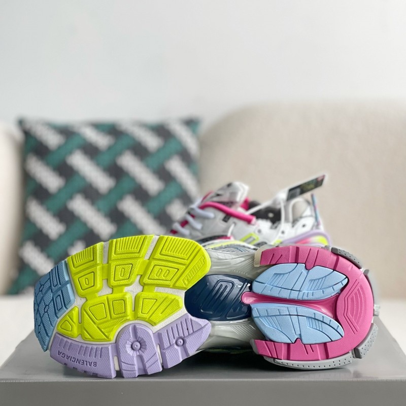 Ba*len*cia*ga Runner Sneakers