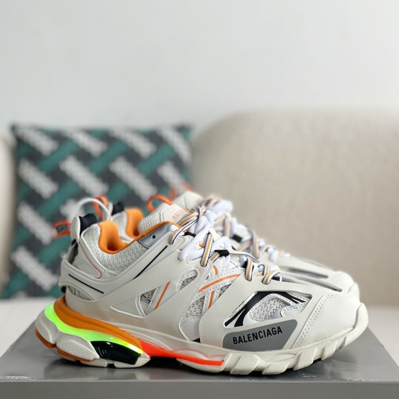 Ba*len*cia*ga Track 1.0 track led Trainers
