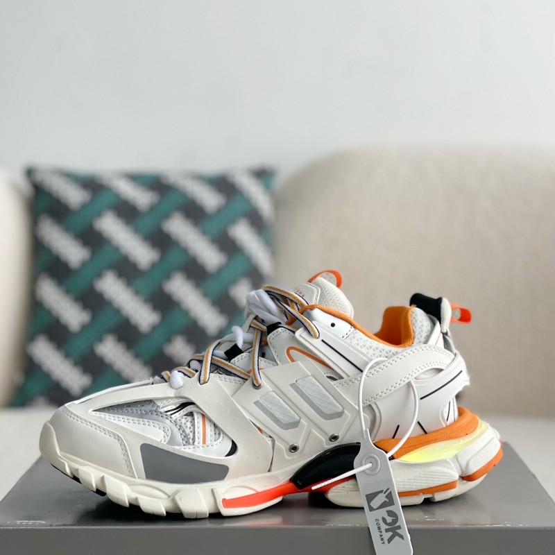Ba*len*cia*ga Track 1.0 track led Trainers