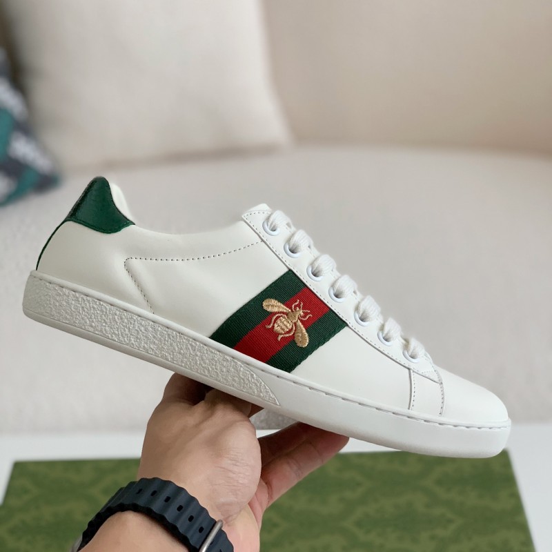 G*u*i Sneakers