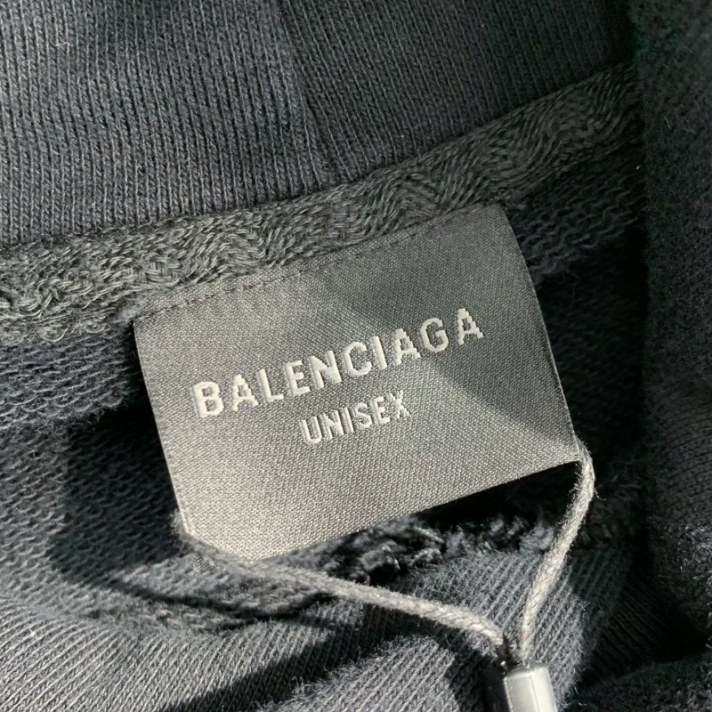 Ba*len*cia*ga Iron Tower print hoodie