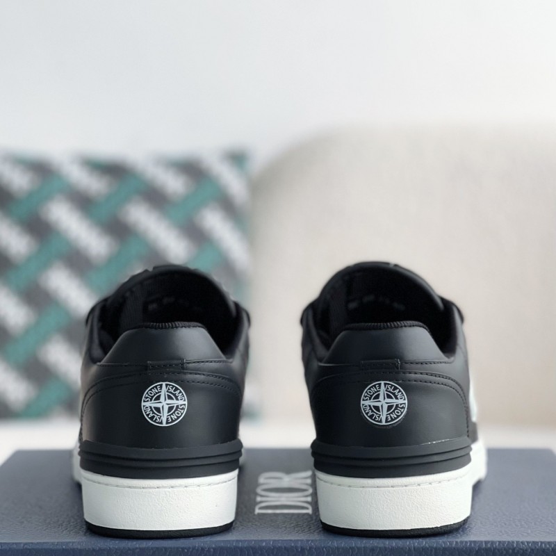 D*0r B57 Sneakers