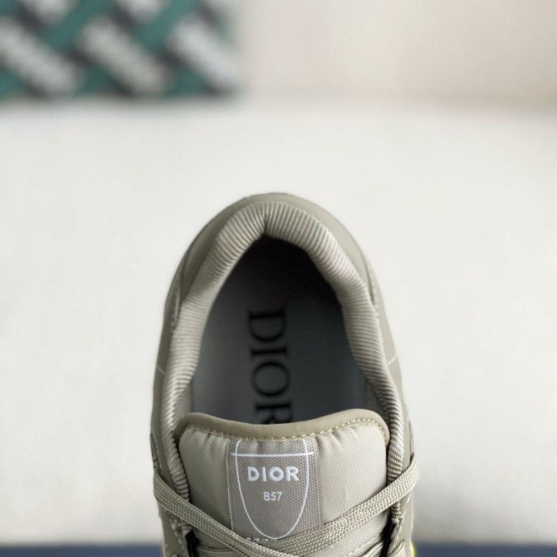 D*0r B57 Sneakers