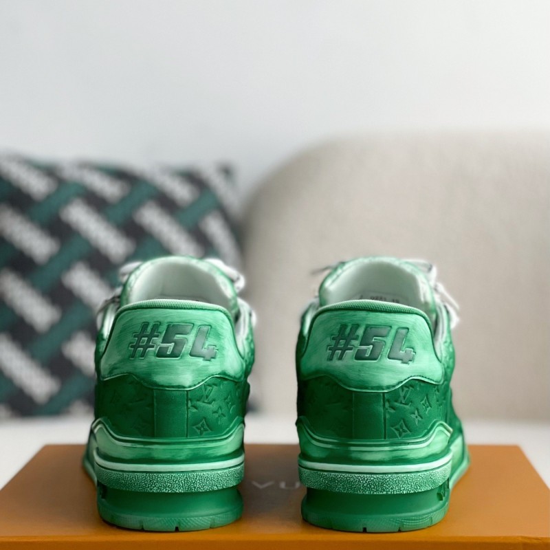 L0*is V*t0n TRAINER SNEAKERS