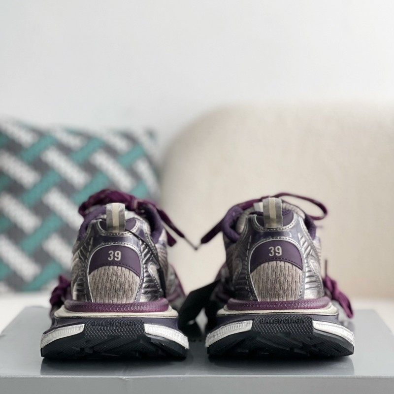 Ba*len*cia*ga Runner Sneakers
