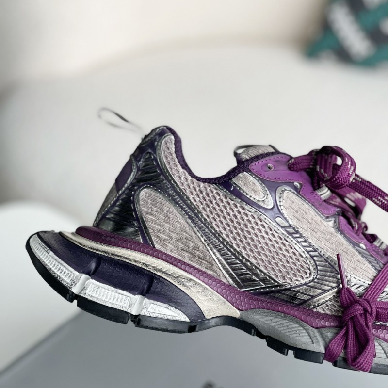 Ba*len*cia*ga Runner Sneakers