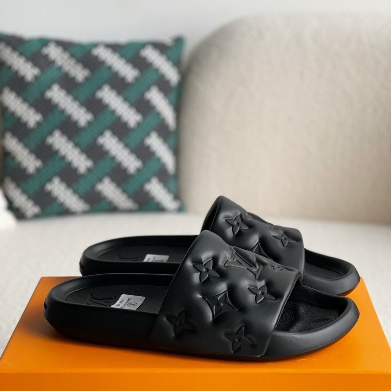 L0*is V*t0n  WOMEN'S SLIPPERS