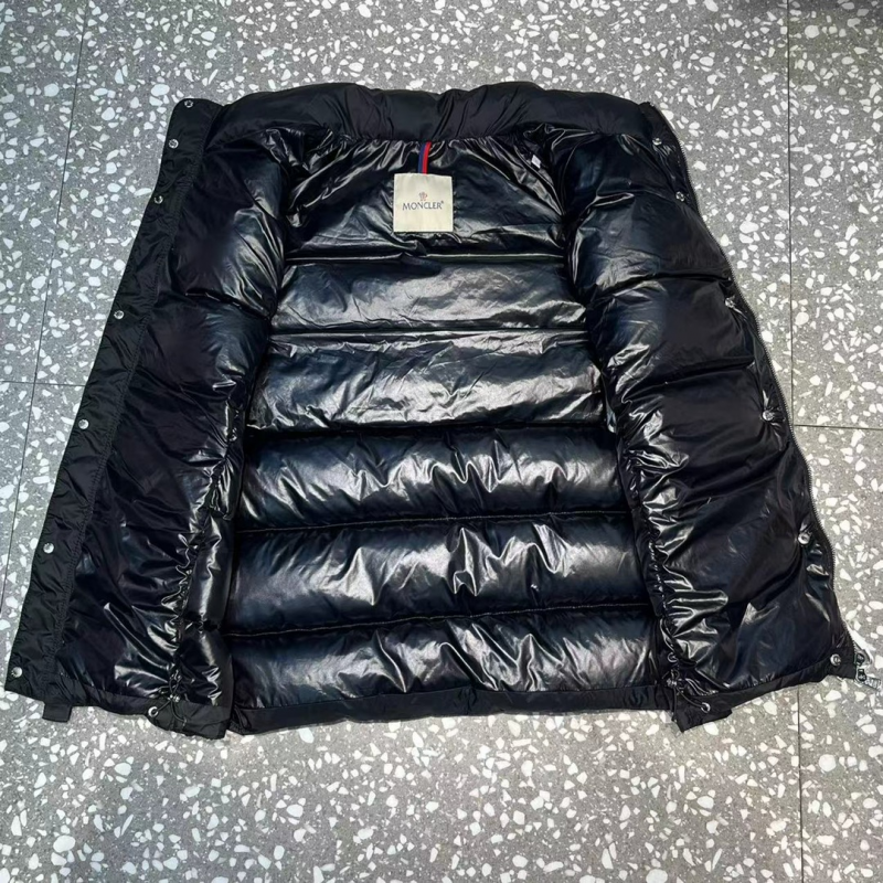 Moncler FW2023 Logo Logo Stand Collar Zipper Sleeveless Vest