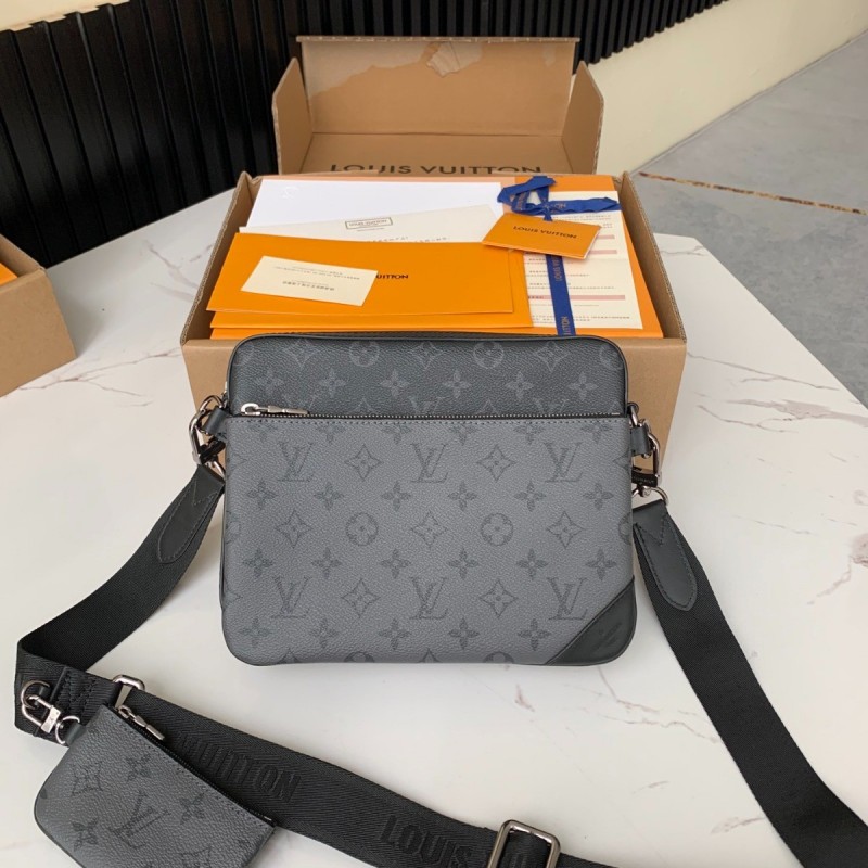 L0*is V*t0n  TRIO Full Leather Messenger Bag