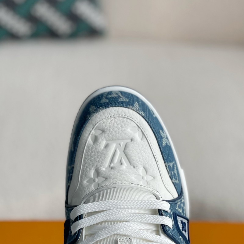 L0*is V*t0n TRAINER 1A8FN8 Sneakers