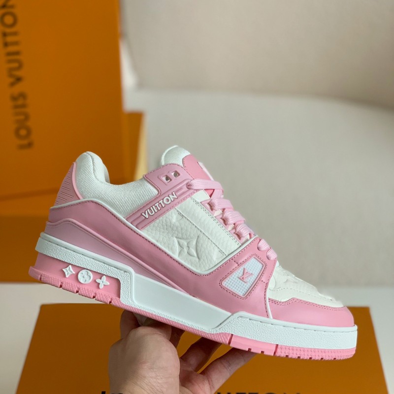 L0*is V*t0n TRAINER SNEAKERS