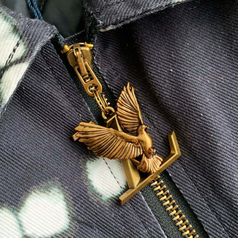 L0*is V*t0n Denim Jackets