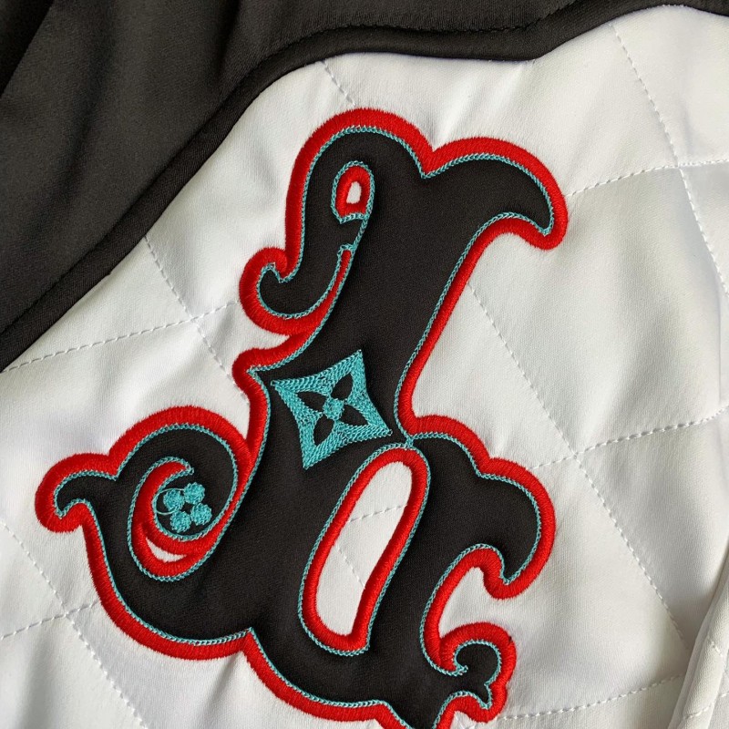 L0*is V*t0n  Jackets