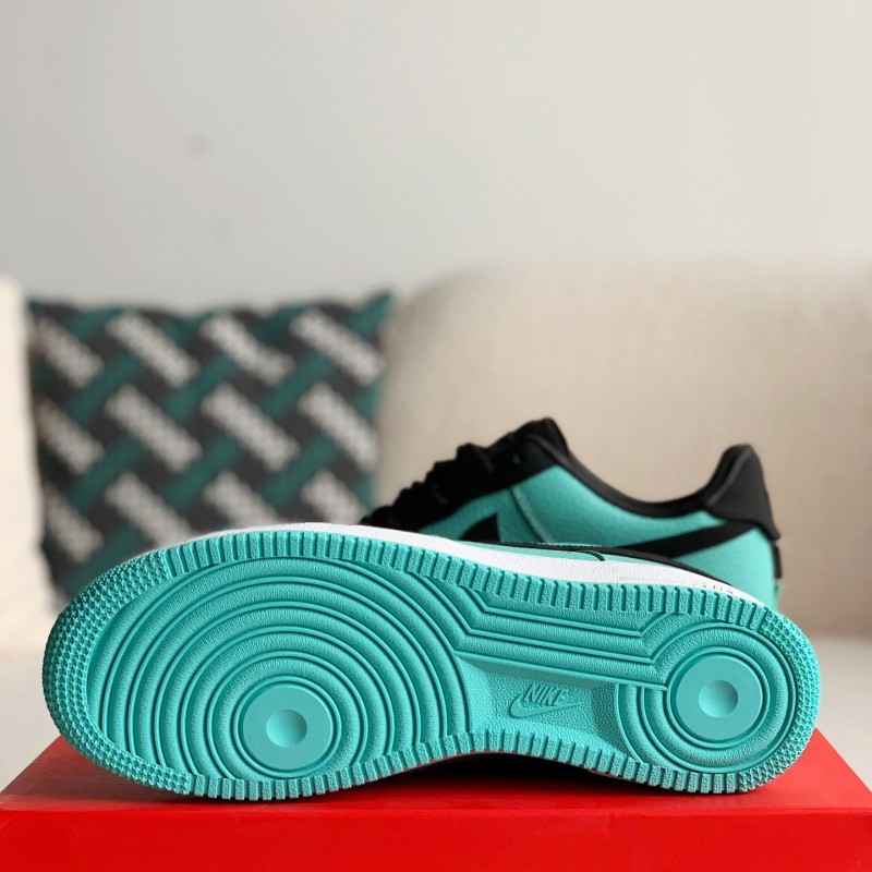 NIKE Air Force 1 Low T*f*ny & Co. Sneakers