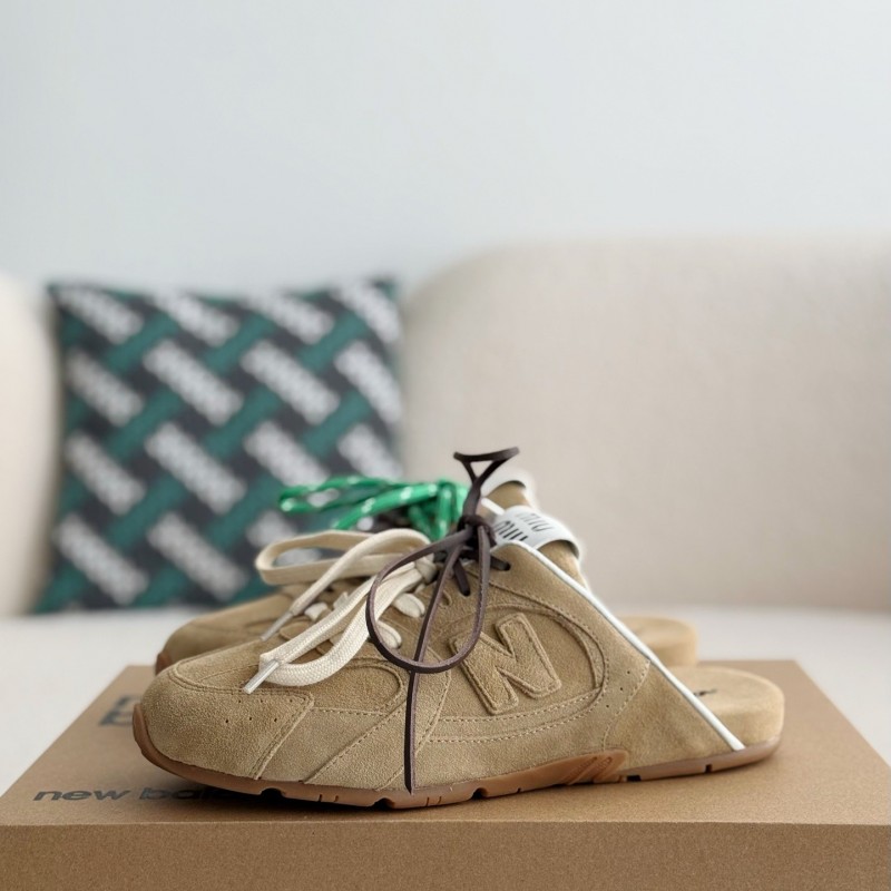 New Balance x M*um*u Casual shoes