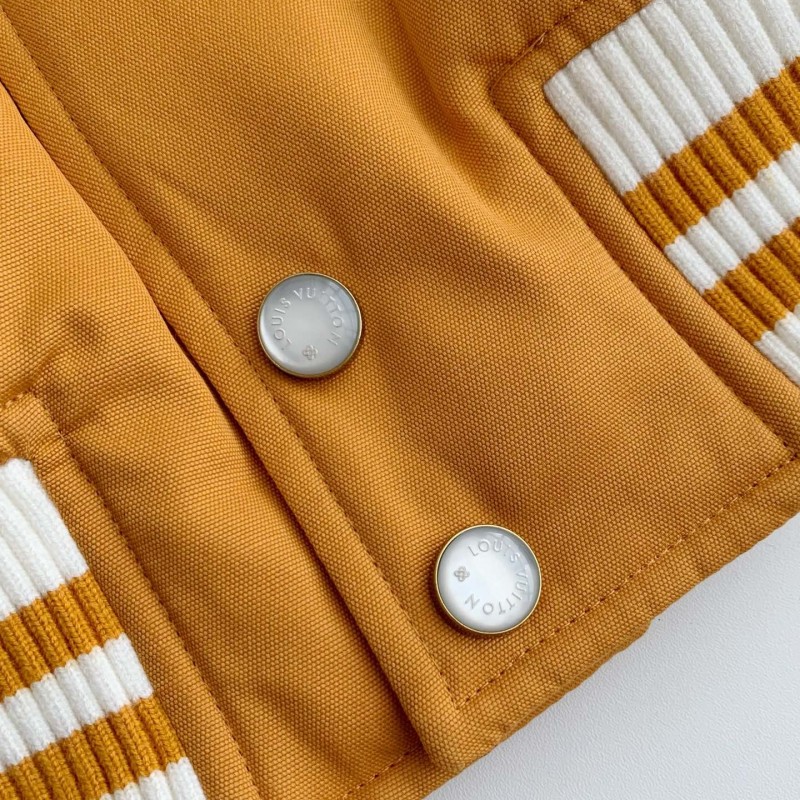 L0*is V*t0n  Jackets