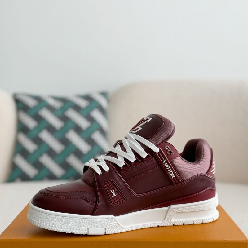 L0*is V*t0n TRAINER SNEAKERS