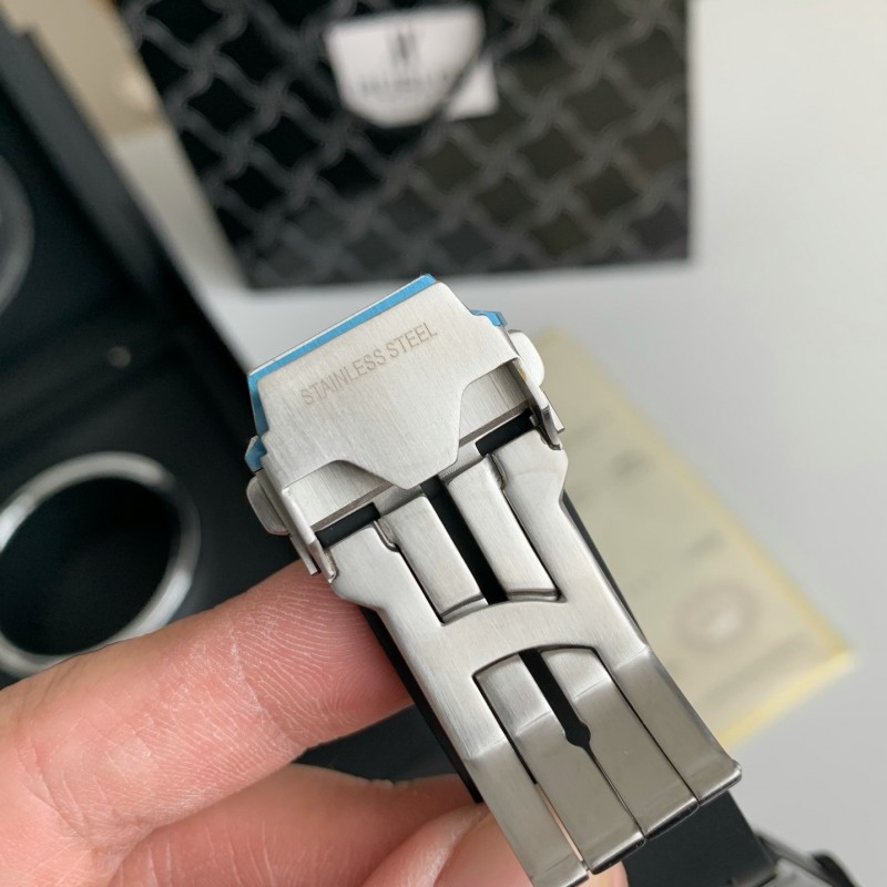 Hublot full diamond chronograph v2 version watch
