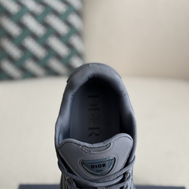 D*0r B30 New Sneaker