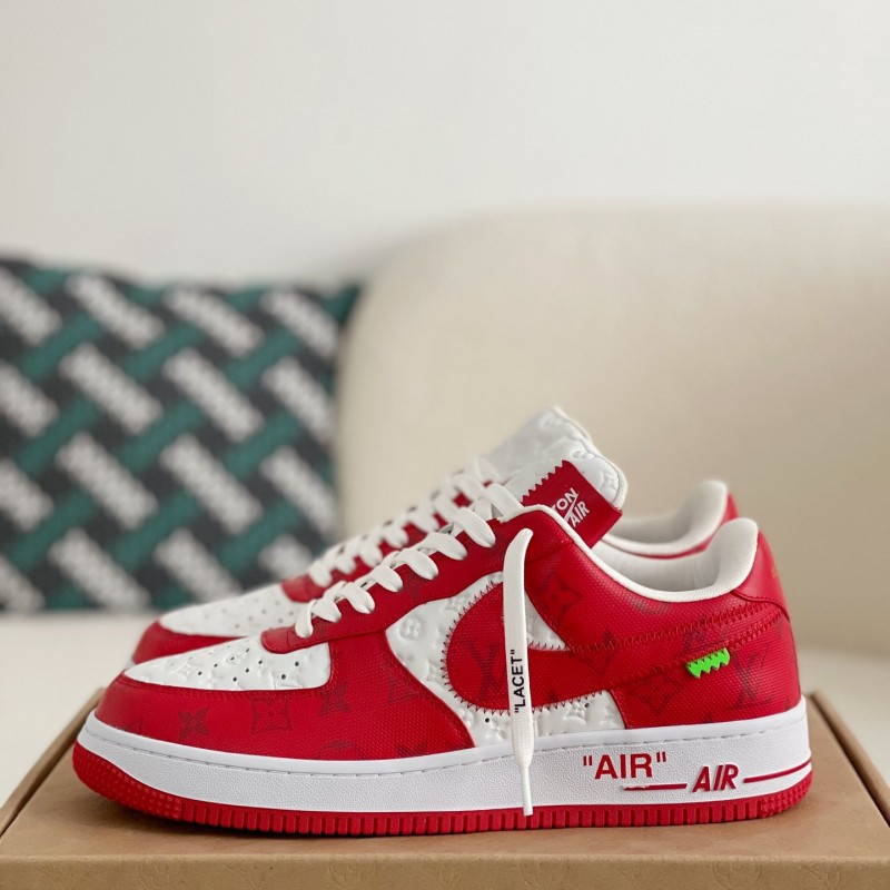 L0*is V*t0n × NIKE AIR FORCE 1 SNEAKER