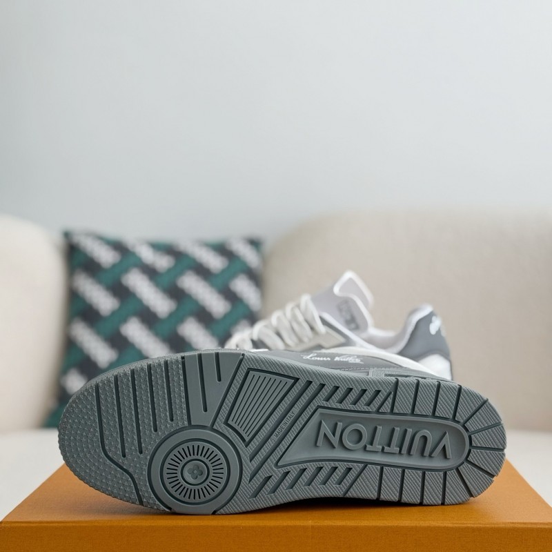 L0*is V*t0n TRAINER CUP SNEAKERS