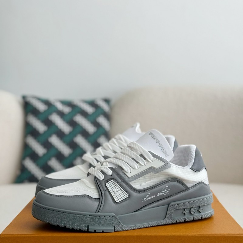 L0*is V*t0n TRAINER CUP SNEAKERS