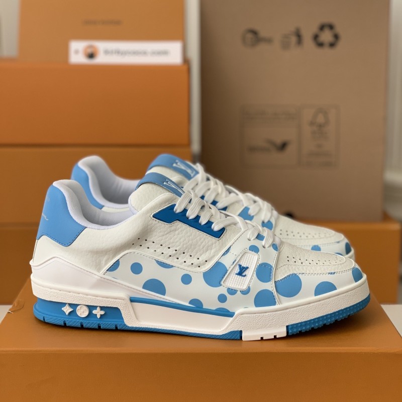 L0*is V*t0n TRAINER Sneakers