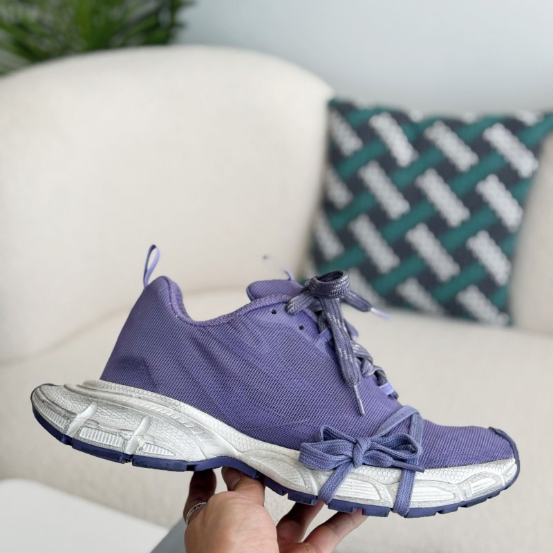 Ba*len*cia*ga Runner Sneakers