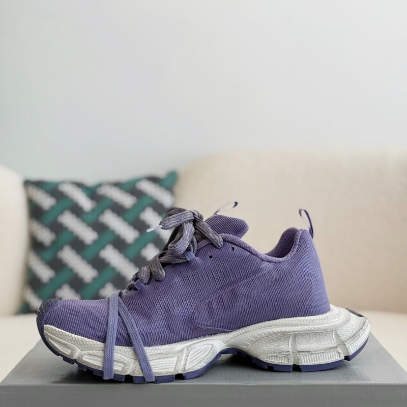 Ba*len*cia*ga Runner Sneakers