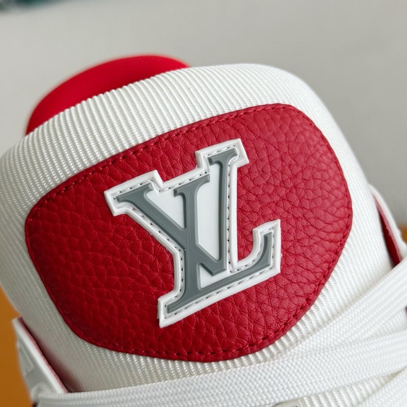 L0*is V*t0n TRAINER SNEAKERS