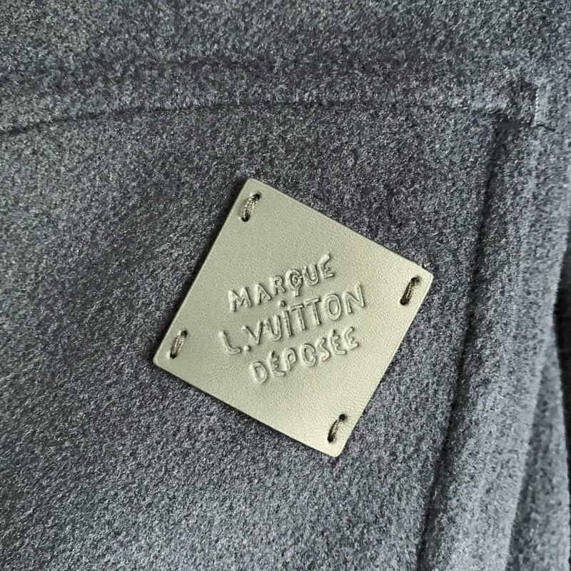L0*is V*t0n Jackets