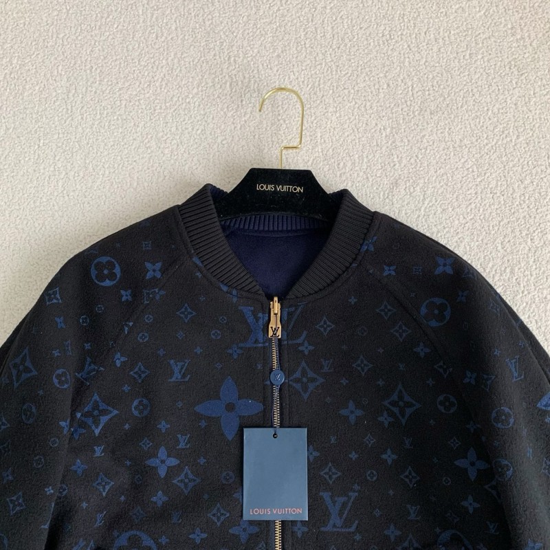 L0*is V*t0n Jackets