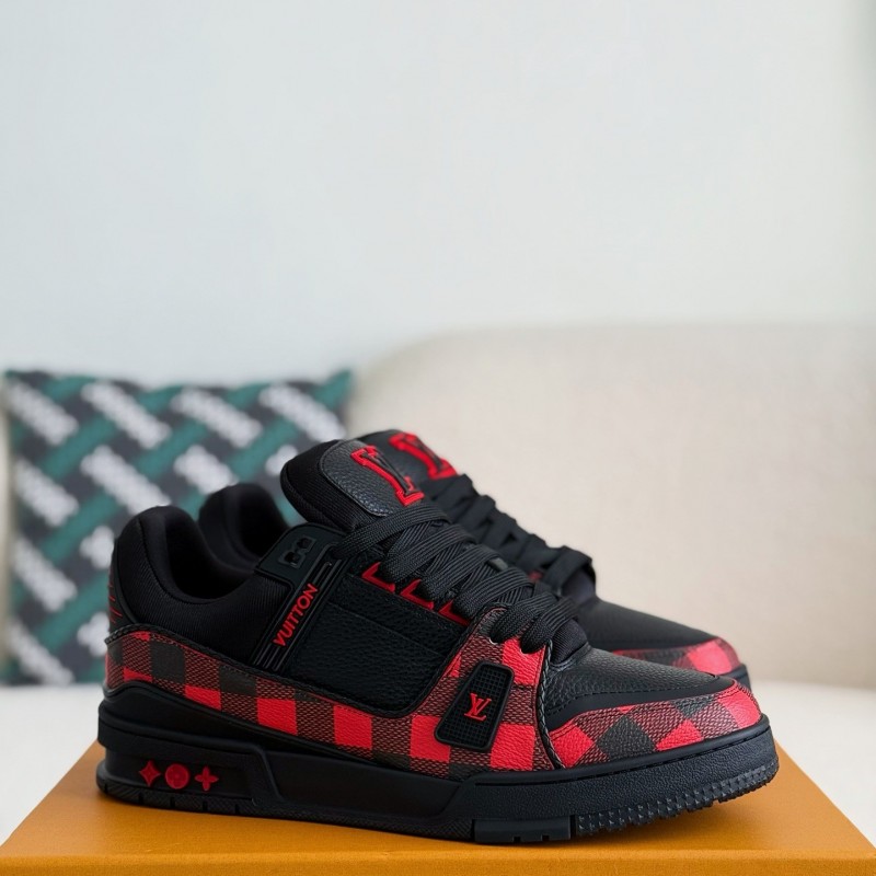 L0*is V*t0n TRAINER SNEAKERS