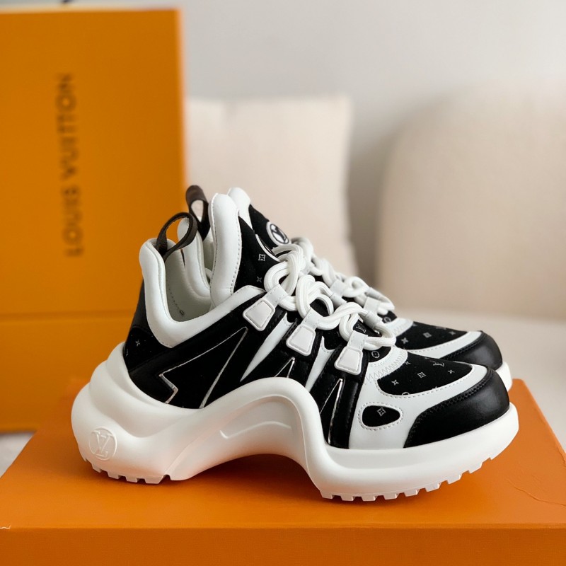 L0*is V*t0n Archlight Sneaker