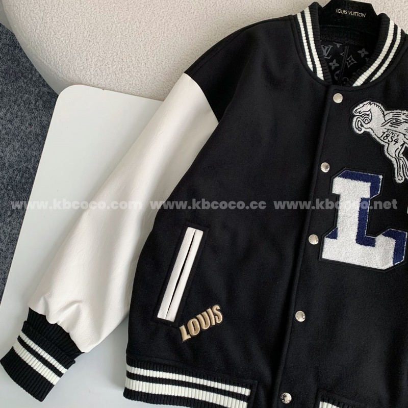 L0*is V*t0n  Jackets