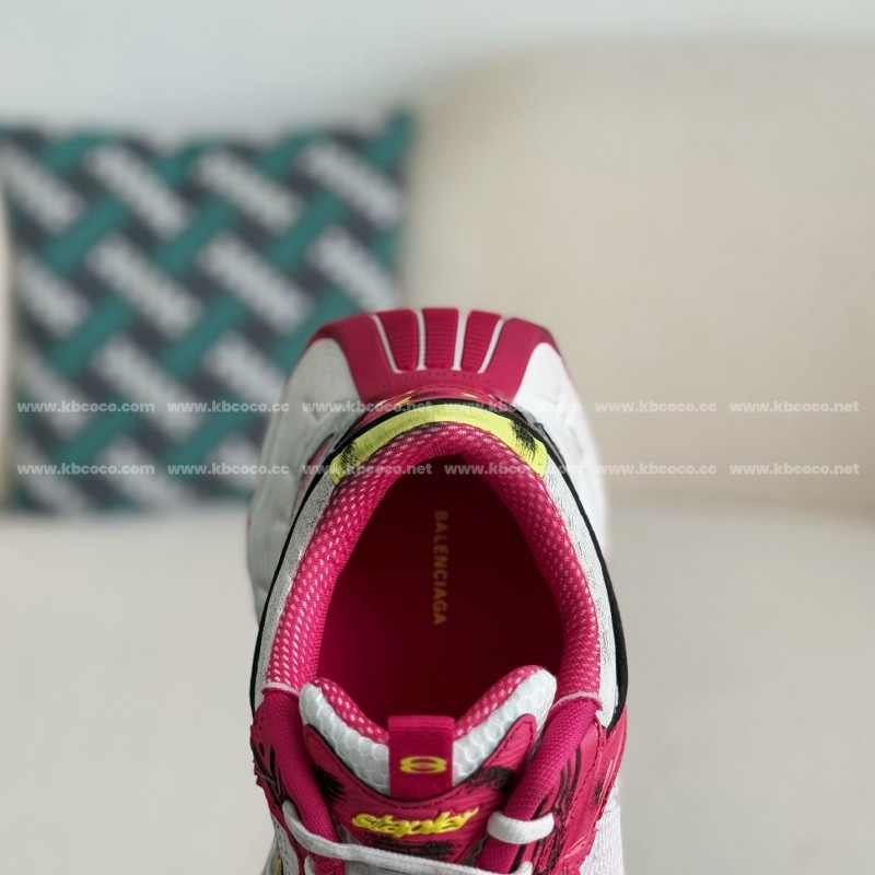 Ba*len*cia*ga Runner Sneakers