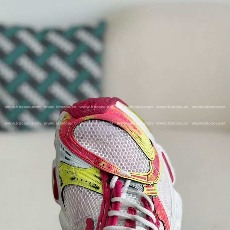 Ba*len*cia*ga Runner Sneakers