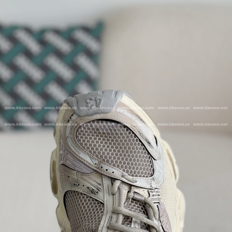 Ba*len*cia*ga Runner Sneakers