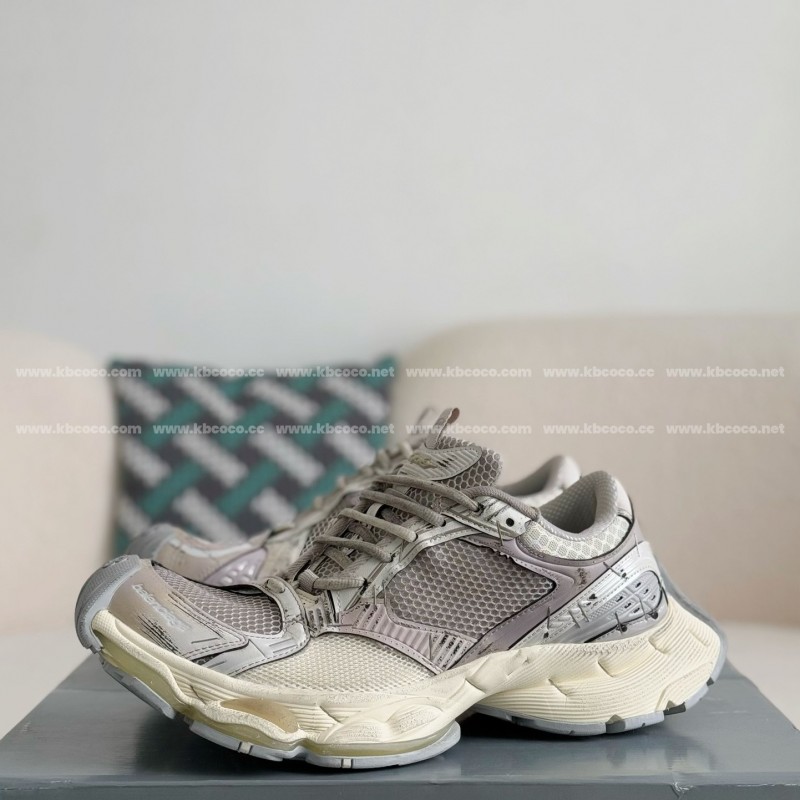 Ba*len*cia*ga Runner Sneakers