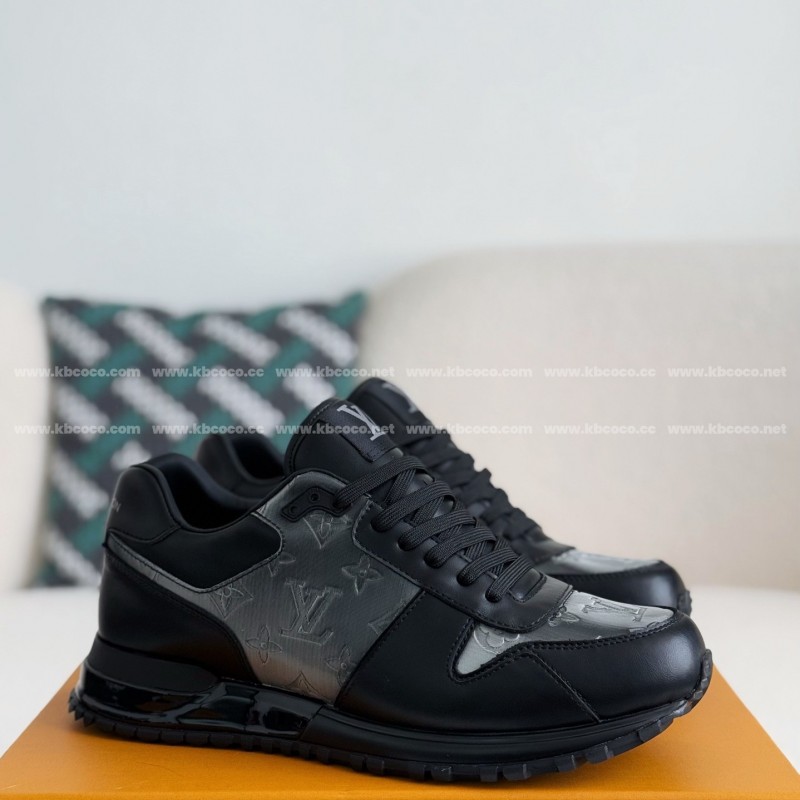 L0*is V*t0n RUN AWAY Casual Shoes