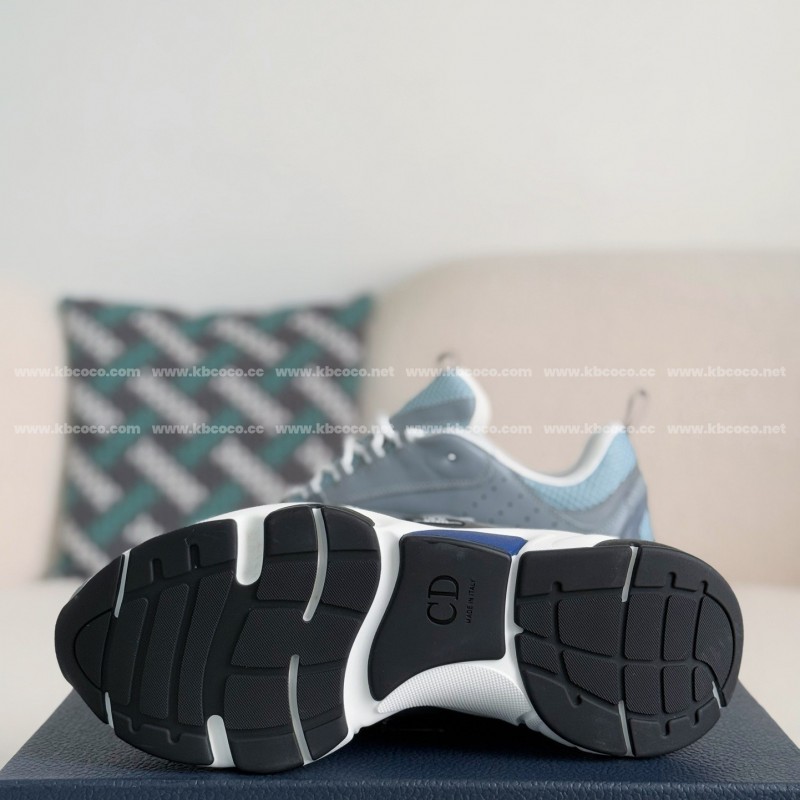 D*0r B22 Casual shoes