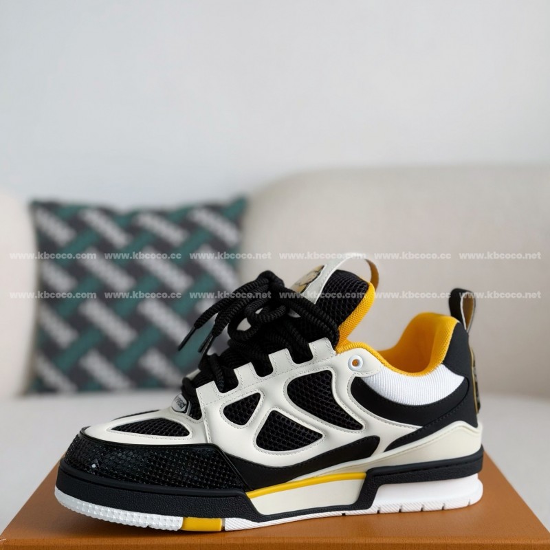 L0*is V*t0n RUNNER TATIC SNEAKERS