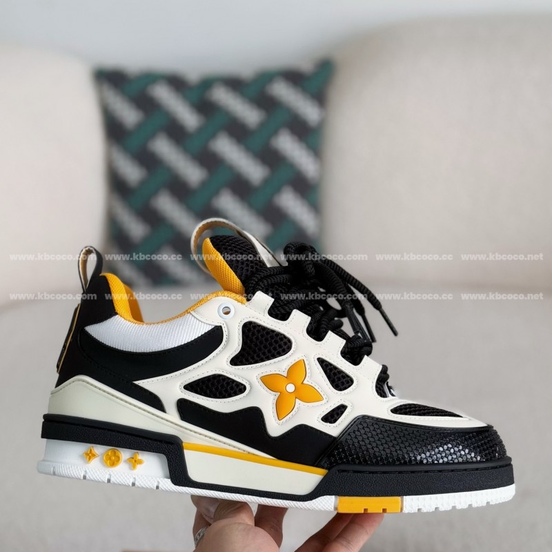L0*is V*t0n RUNNER TATIC SNEAKERS