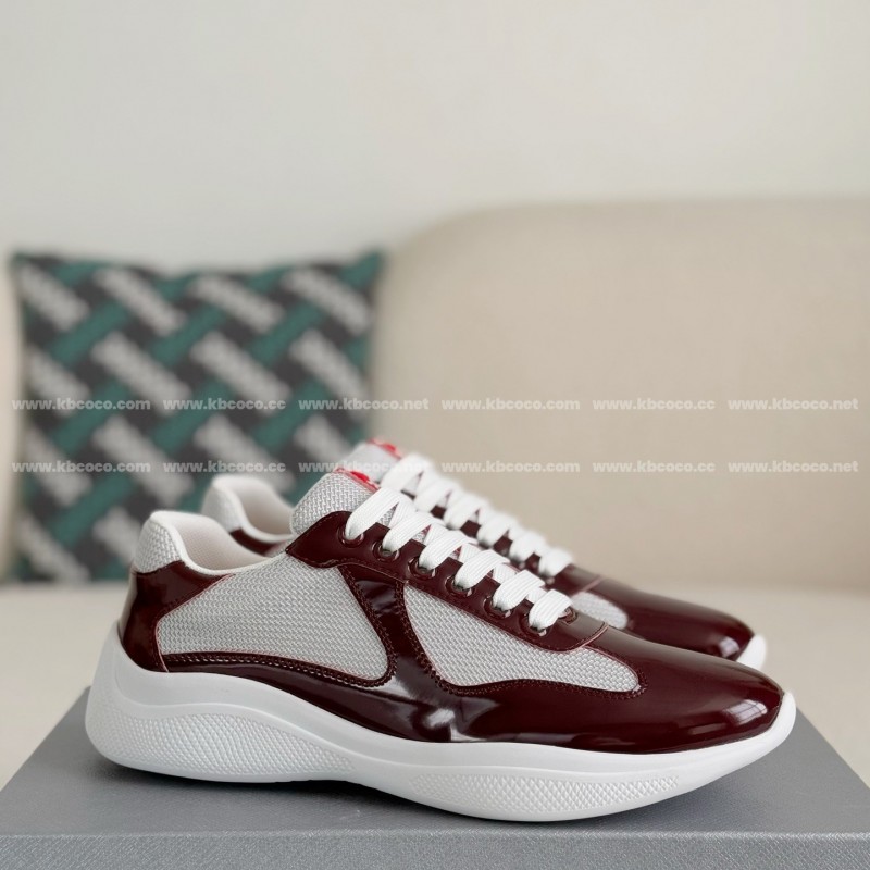 Pra*a Sneakers
