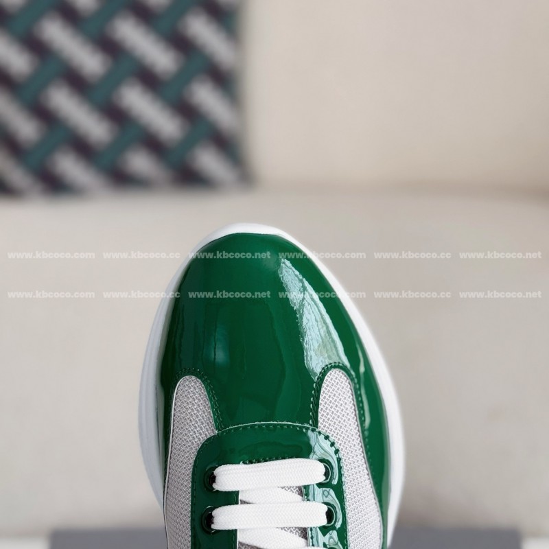 Pra*a Sneakers
